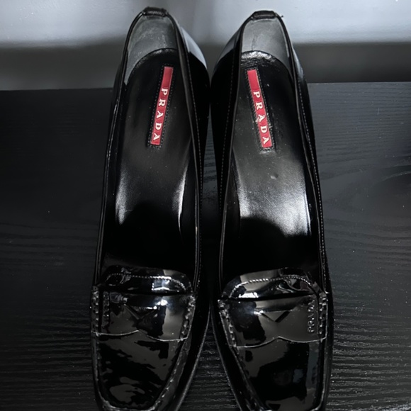 Vintage prada leather heeled loafer black - Picture 3 of 11
